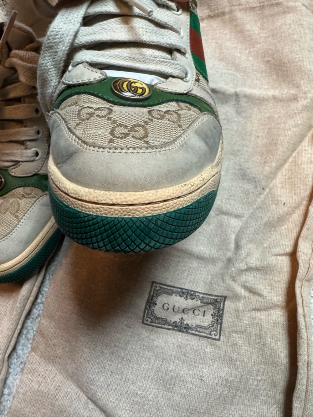 Gucci Beige Canvas Sneakers with Green Accents - Picture 6 of 9